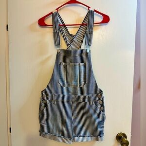 DENIM STRIPED SHORT’S OVERALLS| WOMENS SIZE 3-5